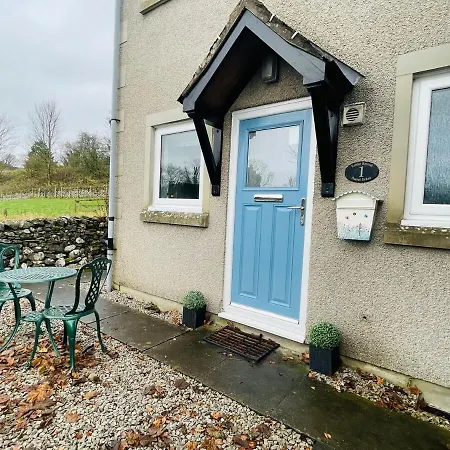 Cosy & Chic Dog Friendly Apartment, Daire Settle