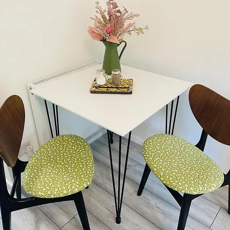 Apartament Cosy & Chic Dog Friendly Apartment,