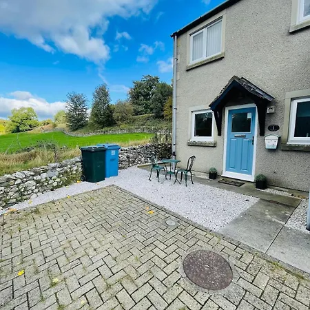 Cosy & Chic Dog Friendly Apartment, * Settle